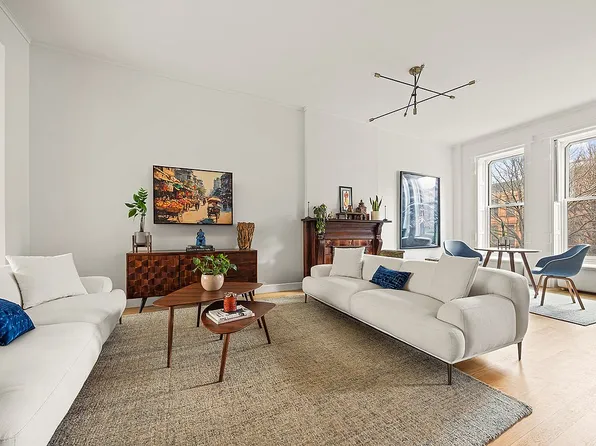 426 8th St, Brooklyn, NY 11215