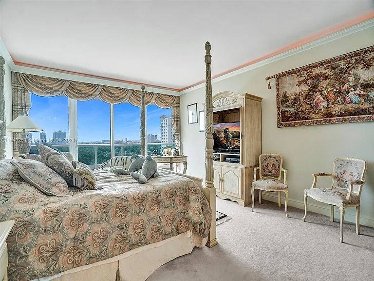 199 Ocean Lane Dr #901 — Photo 42