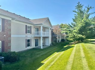 2128 NW 156th St UNIT 27, Clive, IA 50325