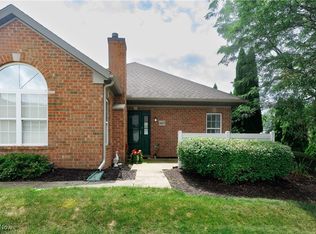 4475 Hunters Chase Ln, Wooster, OH 44691