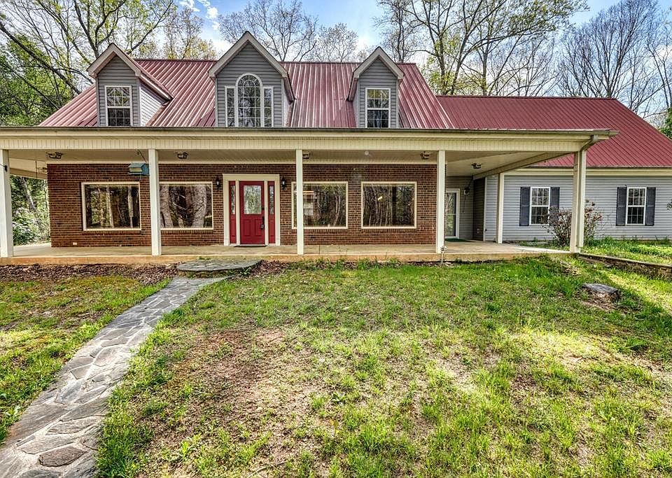 1st image of 74 Timber Ln