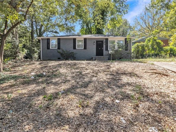 859 Belgarde Pl SE