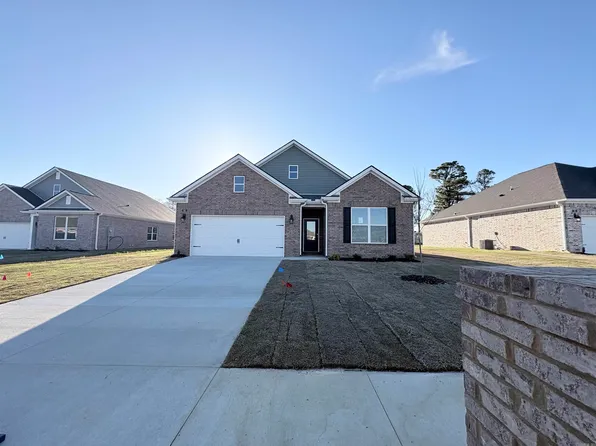 93 Clearwater Dr, Brookland, AR 72417