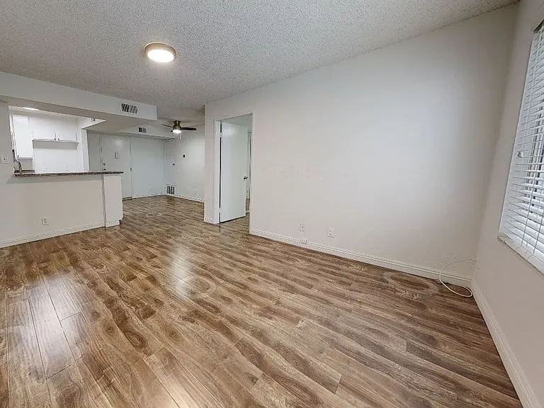 5050 Klump Ave — Photo 9