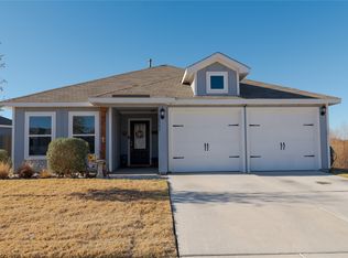 10901 Copper Hills Ln, Fort Worth, TX 76108