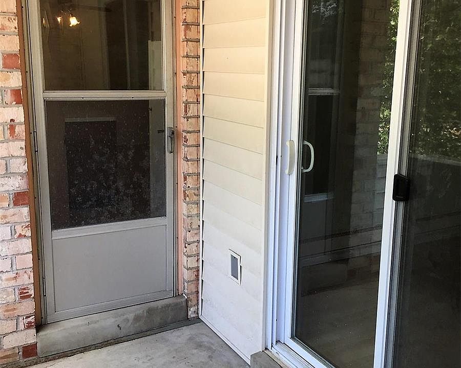1st image of 10080 Sakura Dr APT 11