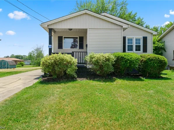 731 Porter Ave, Campbell, OH 44405