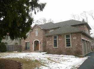 1429 Sunset Ridge Rd, Glenview, IL 60025