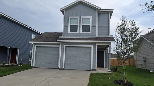1512 Silver Oak Ln Photo 1