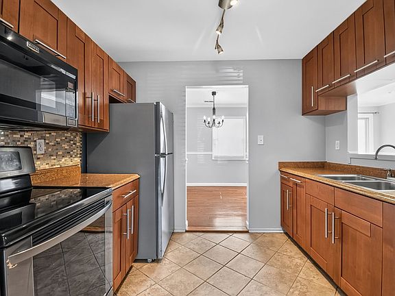 3rd image of 7503 Grouse Pl
