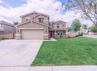 10469 Whitecrown Cir, Corona, CA 92883