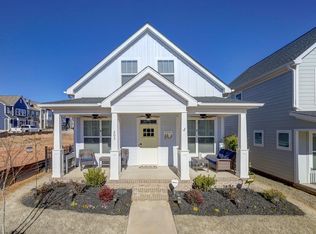 203 Townsend Ave, Greer, SC 29651