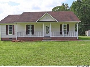 911 Shoal Creek Rd, Arab, AL 35016