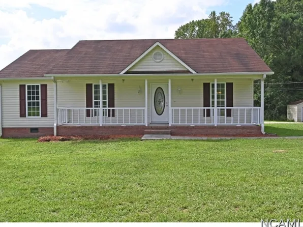 911 Shoal Creek Rd, Arab, AL 35016