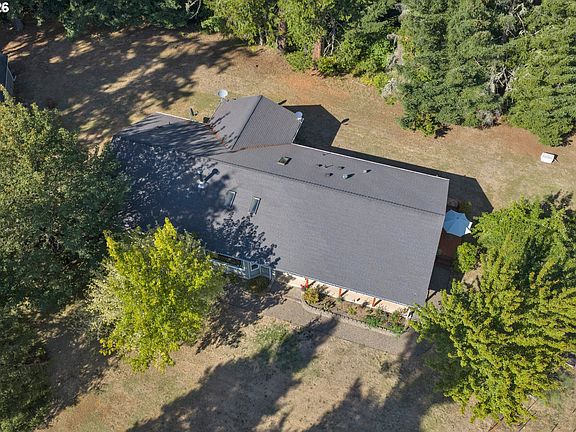 4th image of 71755 London Weyerhaeuser Rd