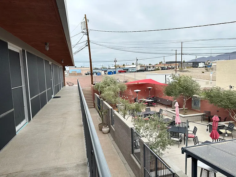 2121 Swanson Ave — Photo 11