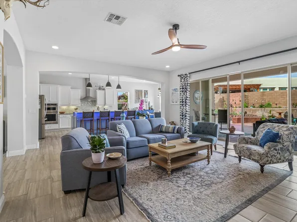 4713 Lluvia Encantada, Santa Fe, NM 87507