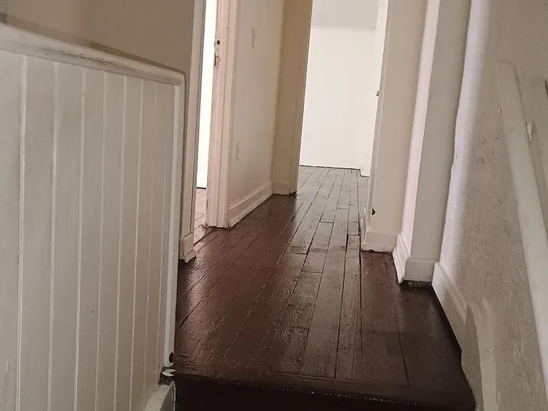 2704 W McMicken Ave — Photo 9