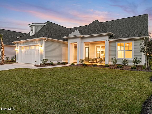 2nd image of 4365 Fantail Drive