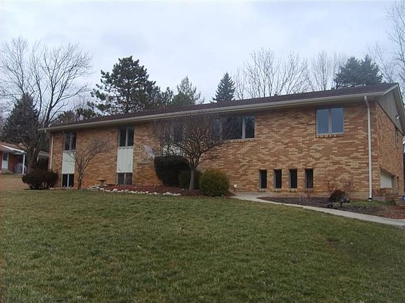 3rd image of 2622 Blue Rock Dr