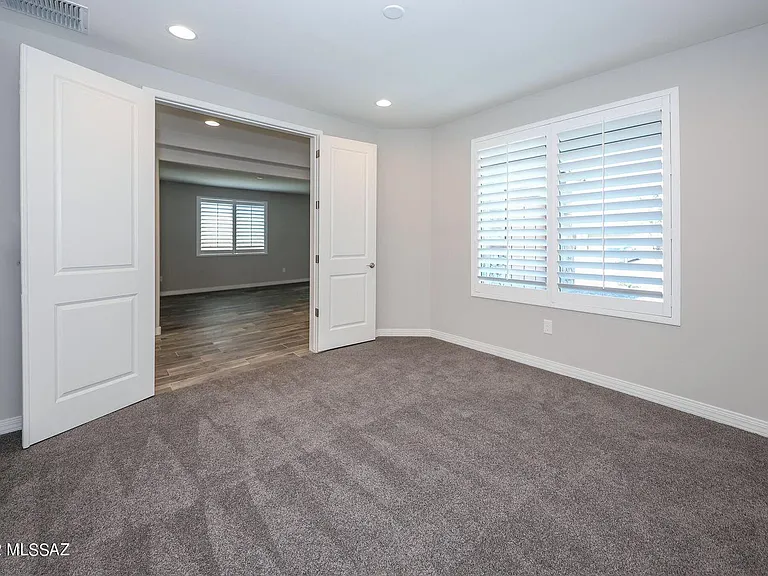 11846 N Silver Village Pl — Photo 6