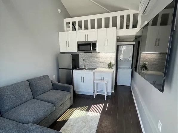 3502 Dow Ave #A, Redondo Beach, CA 90278