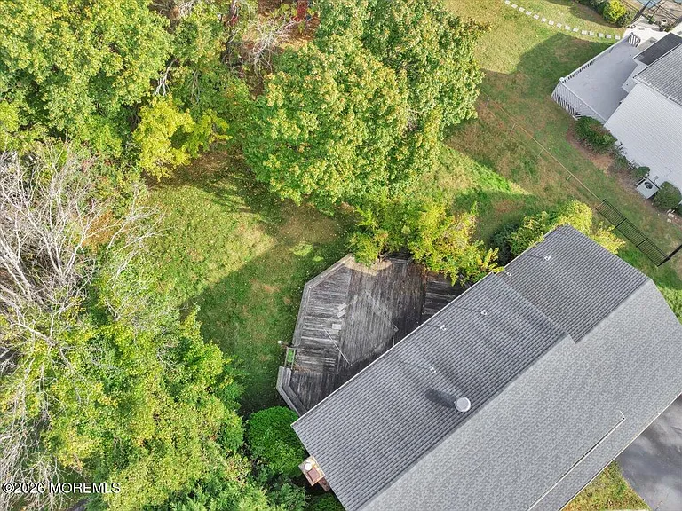 15 Harbor Ct — Photo 39