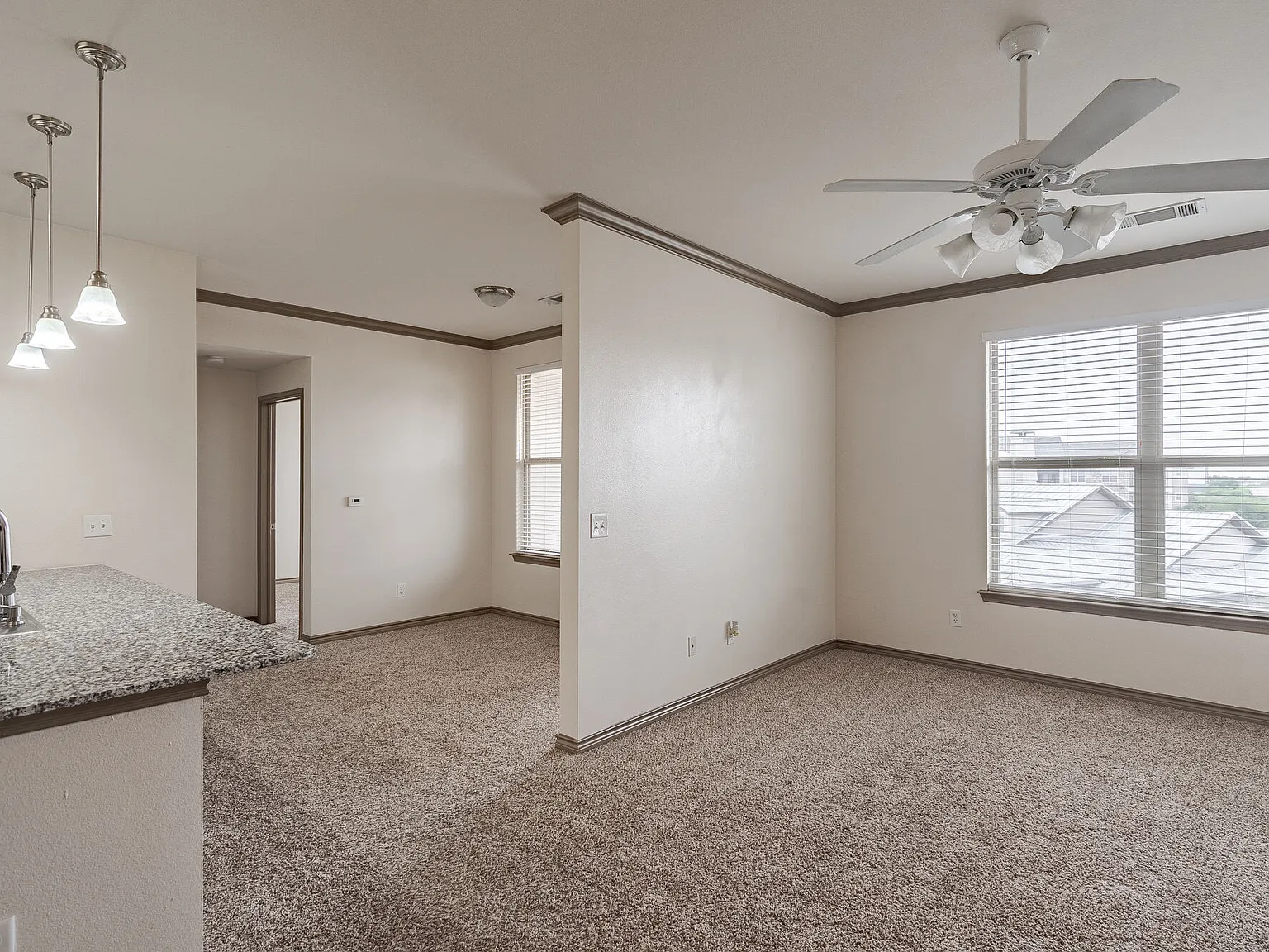 Tradewinds Apartments — Photo 3
