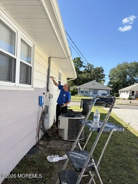 2 bed, 1000 sqft, $2,500 — Photo 3