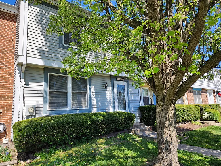 6806 Yellow Sheave Ct — Photo 1