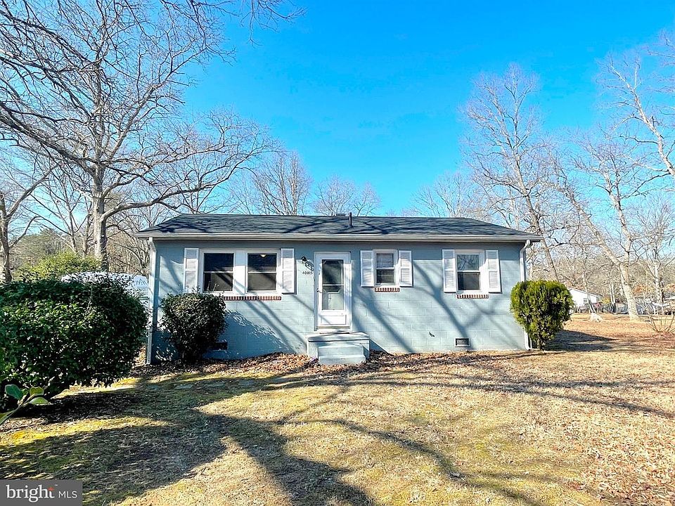 1st image of 40815 King Dr