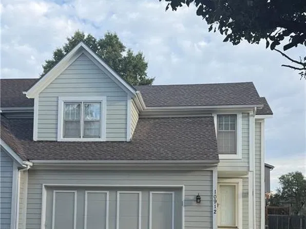 10912 W 115th Ter, Overland Park, KS 66210