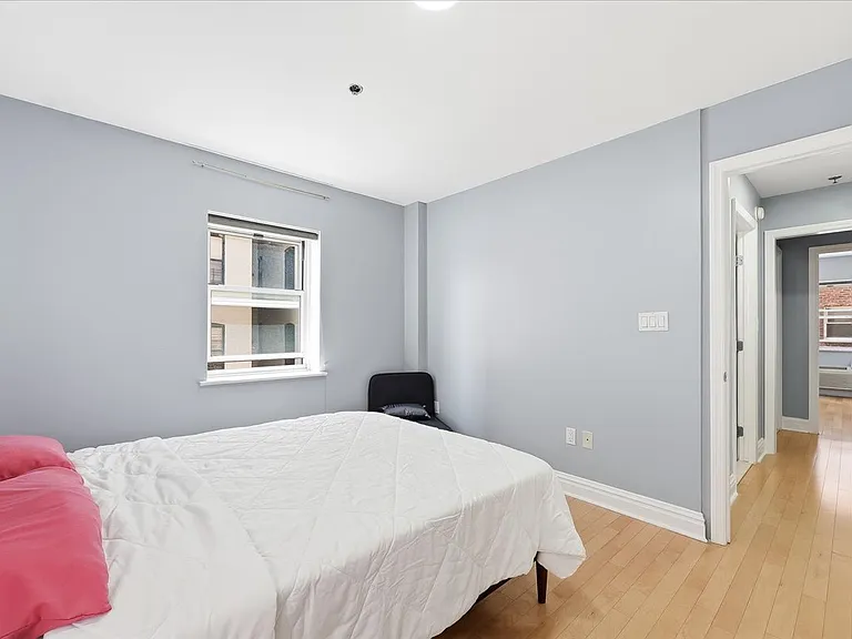 70 S Munn Ave #408 — Photo 5