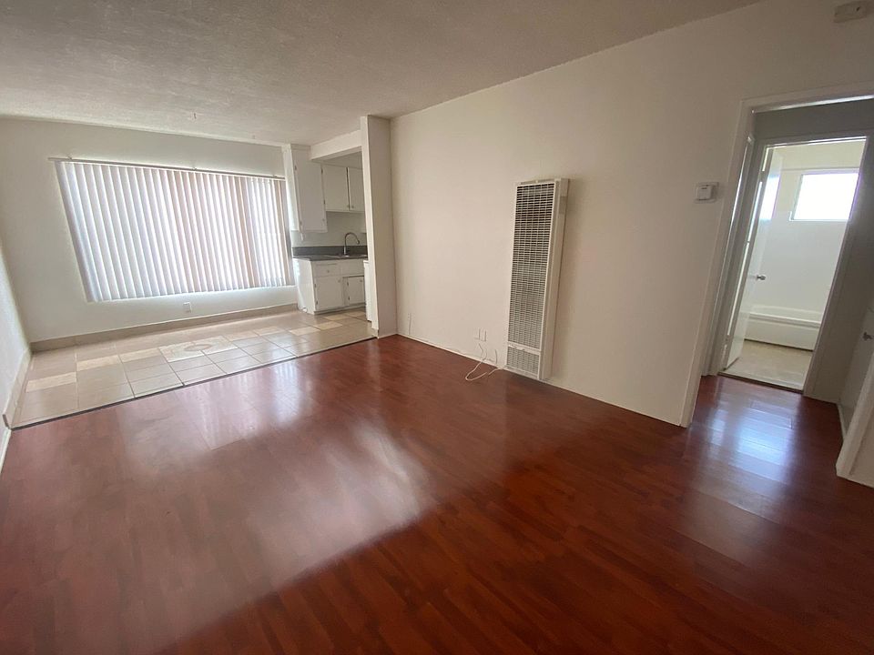 1st image of 12711 Pacific Ave APT 6