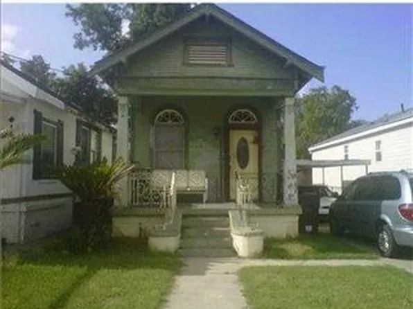 2417 Jonquil St, New Orleans, LA 70122