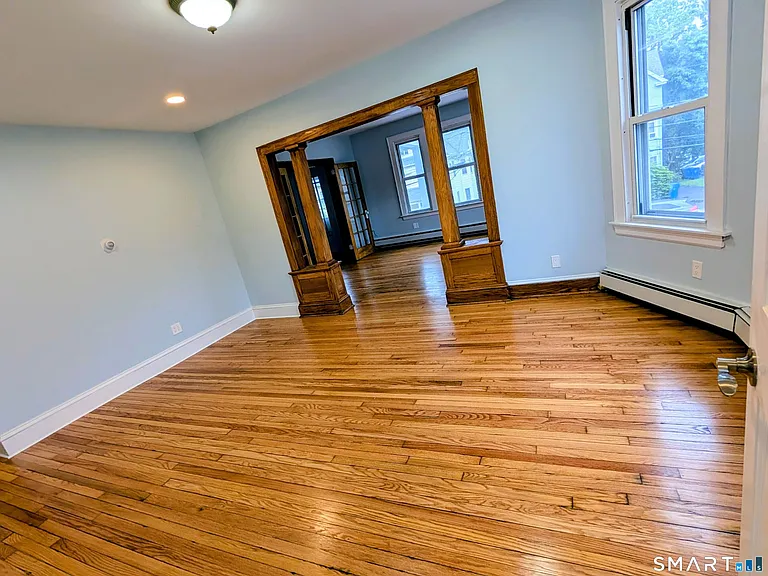 10 Wallace St — Photo 18