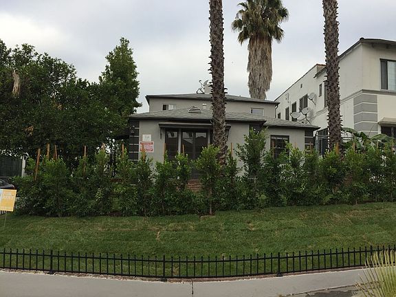 3rd image of 115 N Catalina St #5224076