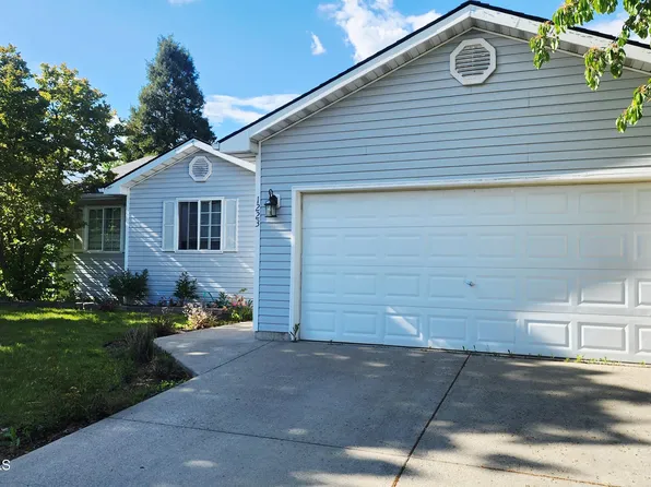 1223 W Cardinal Ave, Hayden Lake, ID 83835