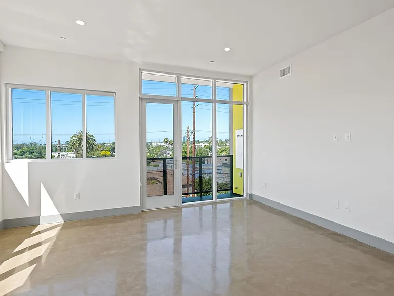 T Lofts Apts — Photo 44