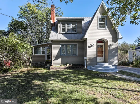 772 Rock Cliff Dr, Martinsburg, WV 25401