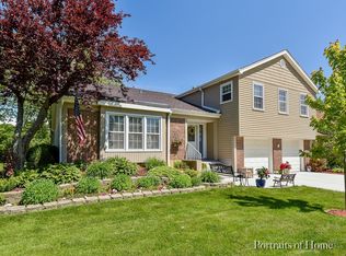 2246 Appleby Dr, Wheaton, IL