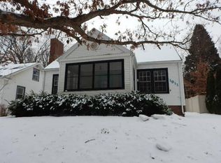 1911 C Ave NE, Cedar Rapids, IA 52402