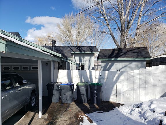 2nd image of 472-940 Adele Ct