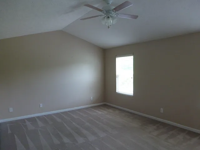 924 Bamburgh Dr — Photo 6
