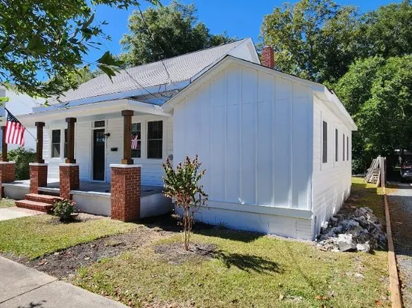 612 S 8th Street, Wilmington, NC 28401
