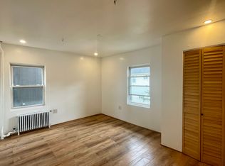 117-07 Rockaway Beach Blvd #4, Rockaway Park, NY 11694