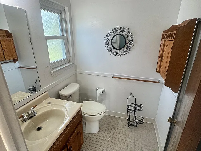 Master - Full Bath