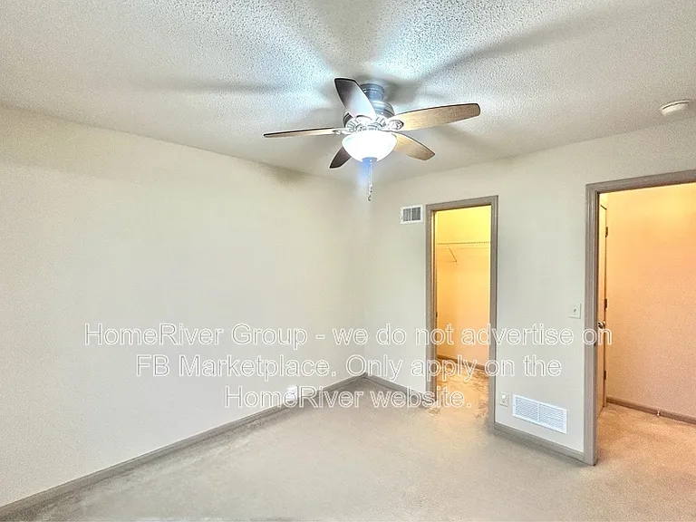 8010 N Elmwood Ave — Photo 17