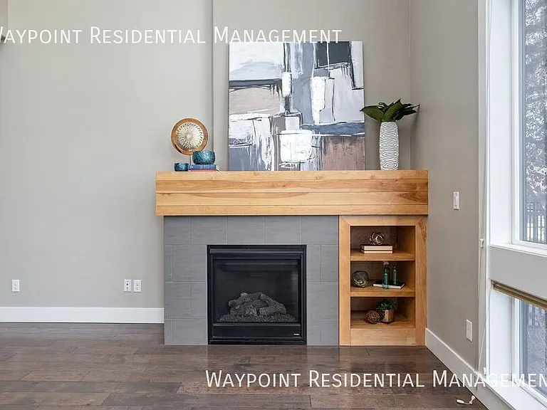 1415 E Lone Creek Dr — Photo 9