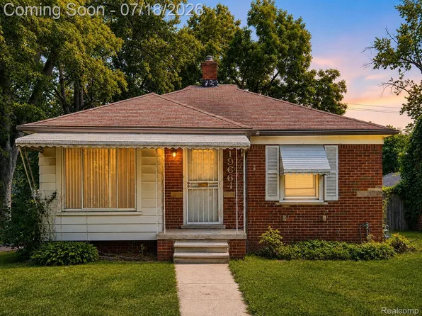 19664 Brady, Redford, MI 48240